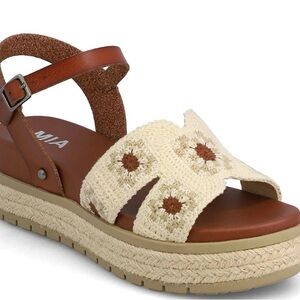 MIA Tan and Cream Woven Sandals